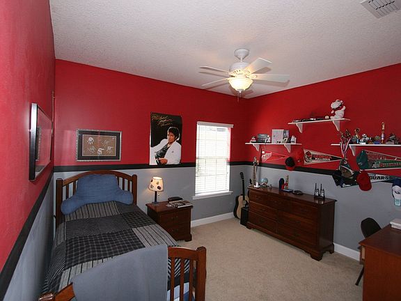4th image of 2125 Fox Tail Ct