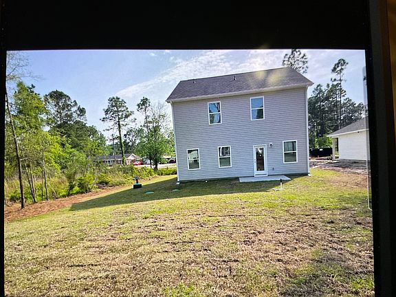 3rd image of 172 Cherry Rd