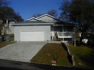 489 Lodgeview Dr, Oroville, CA 95966