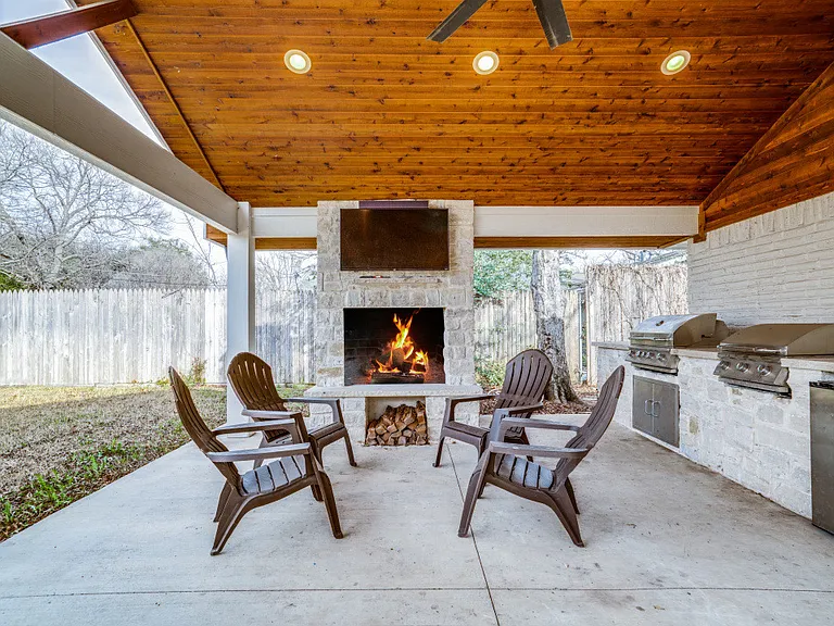 12511 Cedar Bend Dr — Photo 21