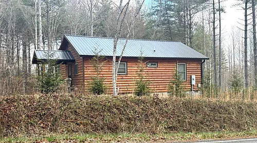 1135 Sandy Gap Rd Photo 1