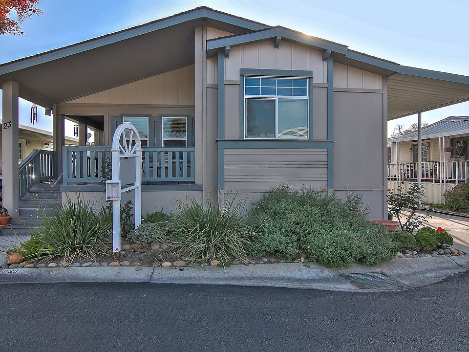 1st image of 23 Timber Cove Dr