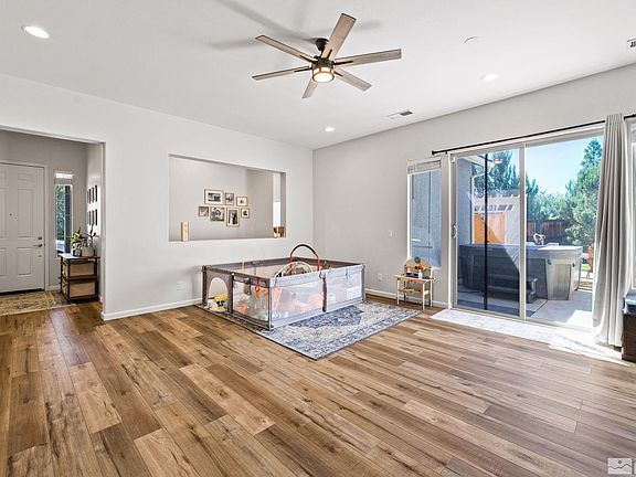 5th image of 4979 Dubonnet Dr
