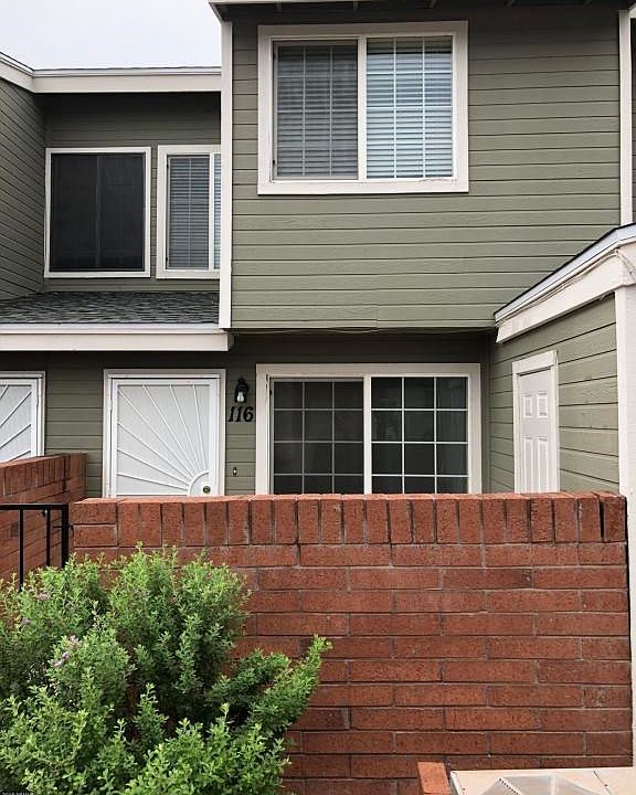 55B20A12-213F-442A-A83E-A84A203290F8