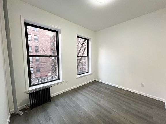 2nd image of 17 Monroe St #3