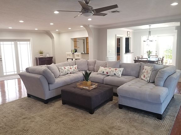 4th image of 2630 Grace Dr