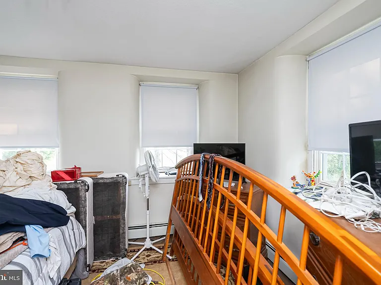 1112 W Bridge St — Photo 26