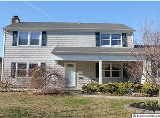 41 Idaho Ln, Aberdeen, NJ 07747