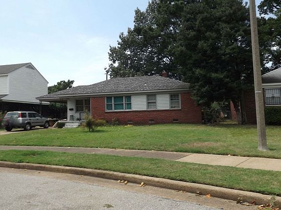 2nd image of 957 Dwyer St