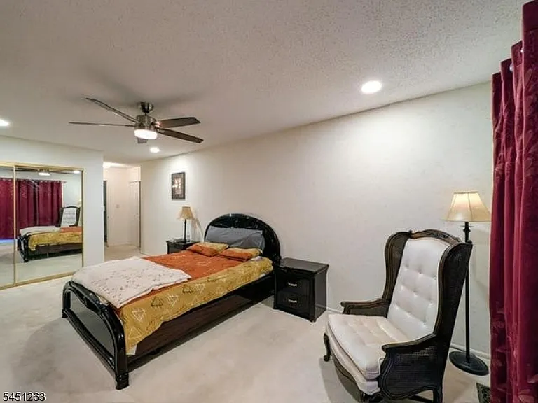 50 Kingsberry Dr — Photo 11