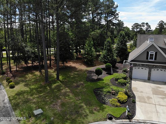 3rd image of 1440 Lone Pine Court SE
