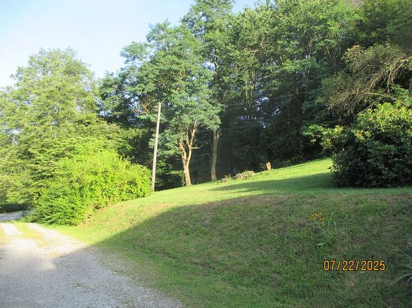 118 Foster Rd
