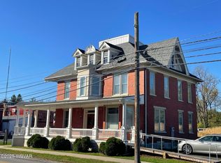 104 North St, Millheim, PA 16854