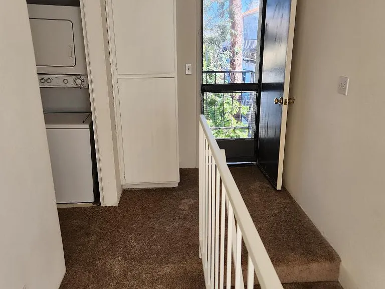 1140 Belmont Ave #8 — Photo 9