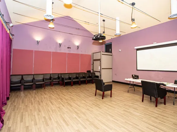 341 Monmouth Street image 18 of 23