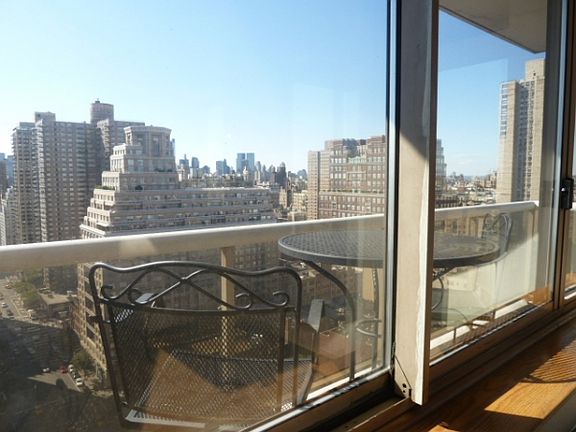 2nd image of 200 E 89th St APT 24B