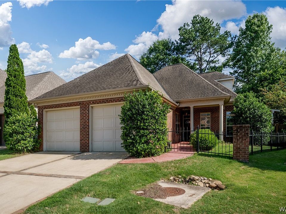1st image of 2500 McLean Cir