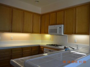 2911 Esperanza Way UNIT C, Simi Valley, CA 93063