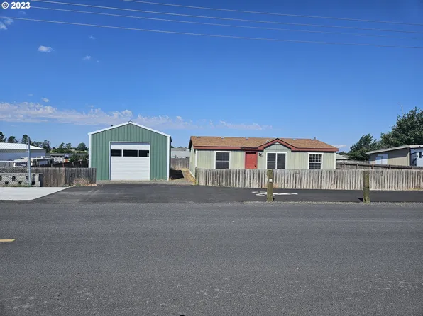 490 SE Division St, Irrigon, OR 97844