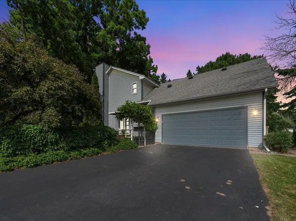 12065 Gantry Ln, Apple Valley, MN 55124