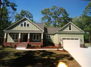 1704 River Bank Ln, New Bern, NC 28562