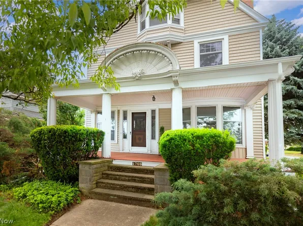 1708 Wooster Rd, Rocky River, OH 44116