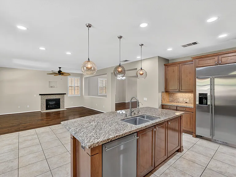 26525 Craftsmen Ct — Photo 15