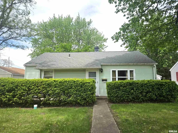 461 W Fremont St, Galesburg, IL 61401