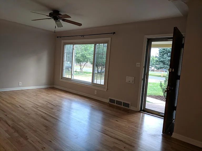 Living Rm