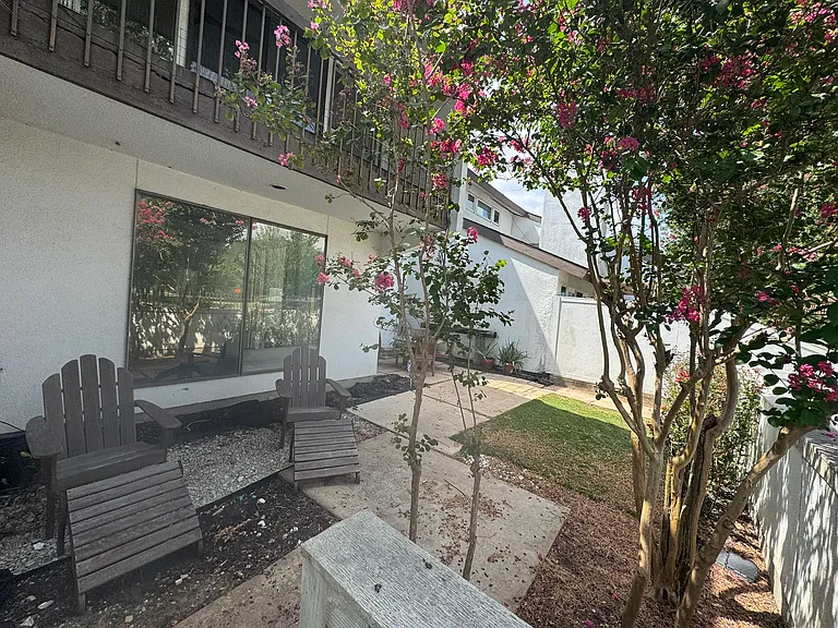 7655 S Braeswood Blvd #8 — Photo 19