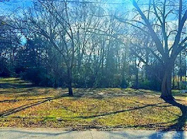 123 Piedmont Dr, Kannapolis, NC 28081