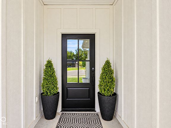 4th image of 5143 Oak Ridge Pl