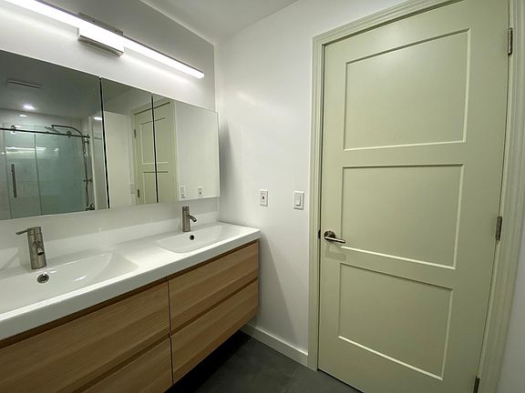 5th image of 4415 145th Ave NE APT H8