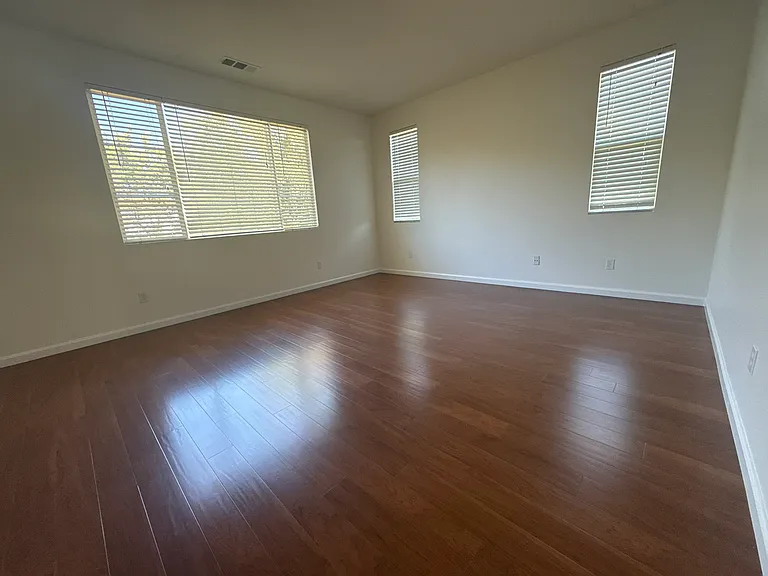 26 Channi Ct — Photo 16