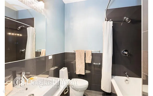 Rented by Douglas Elliman | media 27