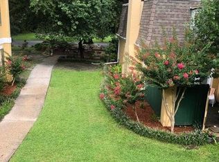3310 Washington Ave APT 1207, Pascagoula, MS 39581