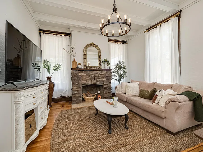 2701 Fremont Ave S #1 — Photo 11