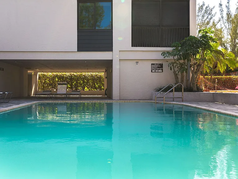 5135 Gulf Of Mexico Dr #103 — Photo 24