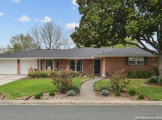 641 Weatherly Dr, Windcrest, TX 78239