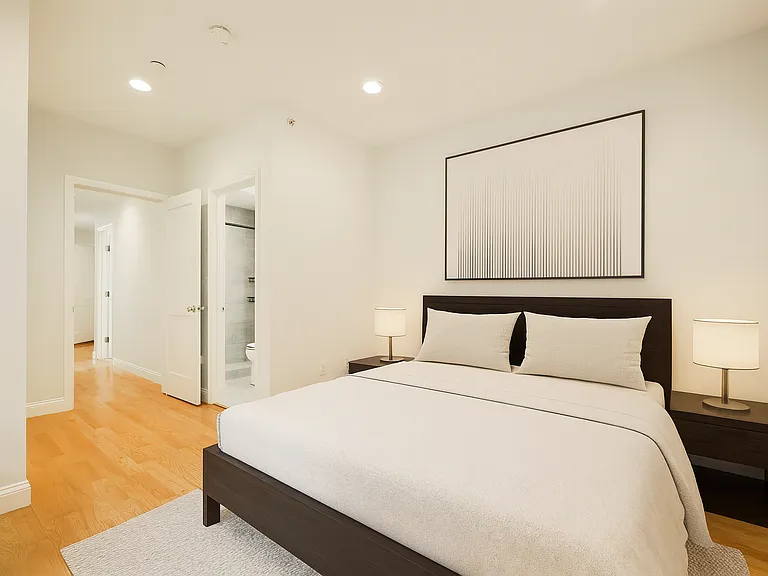 375 Dorchester St #1 — Photo 9