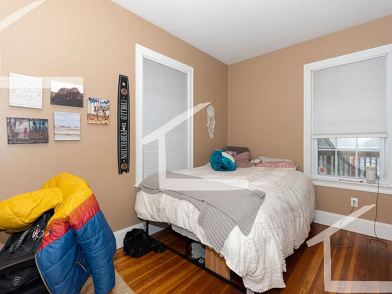 15 Saint Lukes Rd #1 — Photo 8