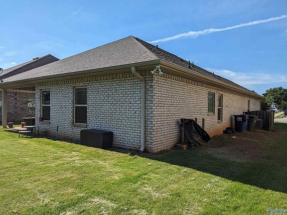 2nd image of 489 E Mossyleaf Dr