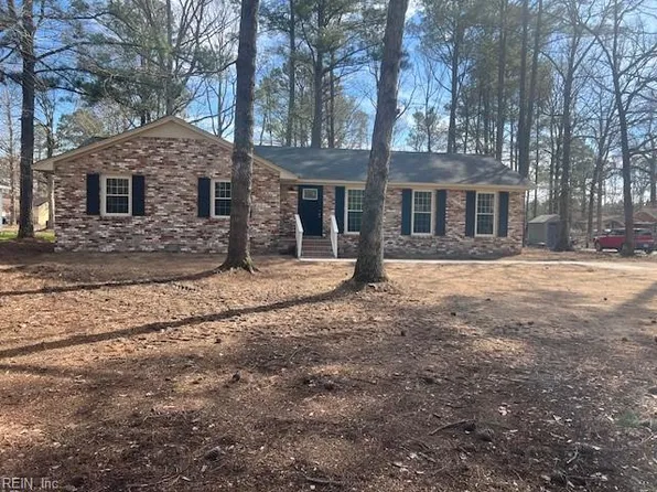 33476 Edgehill Dr, Franklin, VA 23851