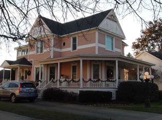 309 W 1st St, Sumner, IA 50674