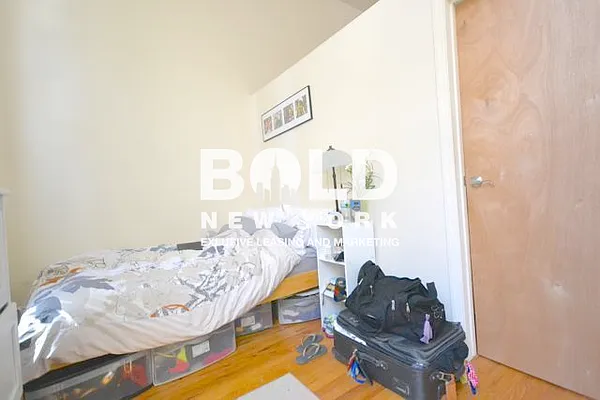 Rented by Bold New York | media 6