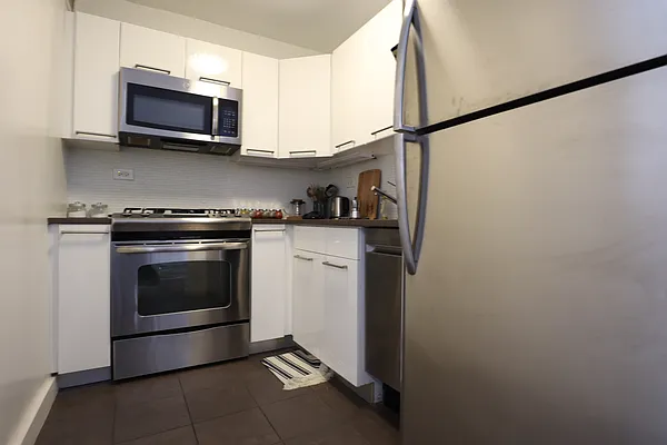 Rented by Corcoran | media 35