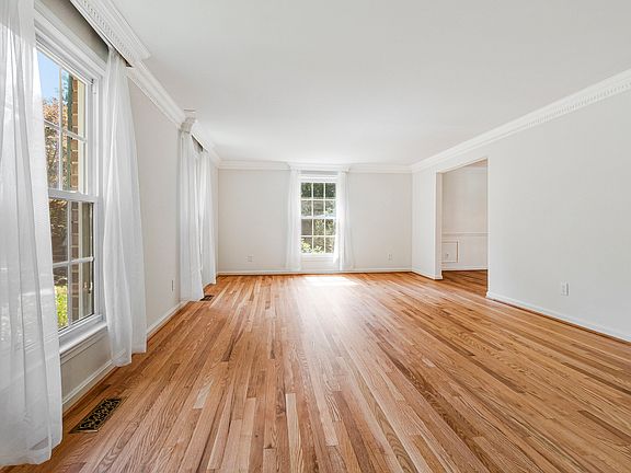 Formal Living Rm