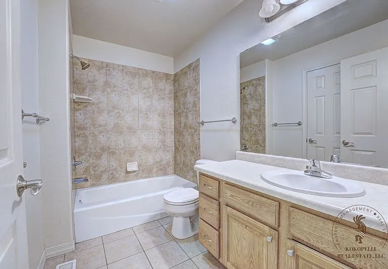 661 McCaldon Way — Photo 9
