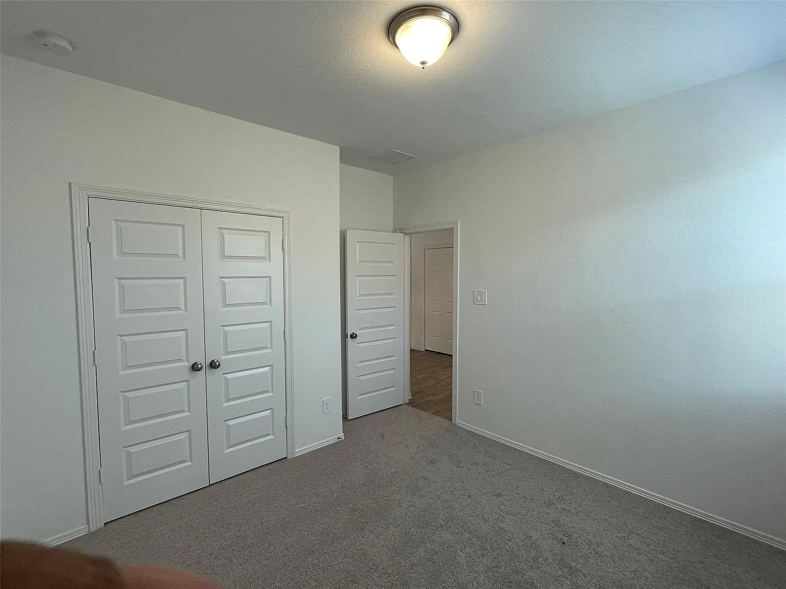 3 bed, 2.0 bath, 1637 sqft, $1,850 — Photo 4