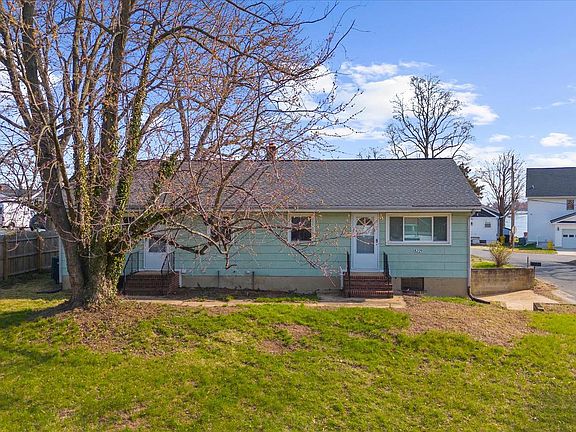 2nd image of 8229 Fort Smallwood Rd